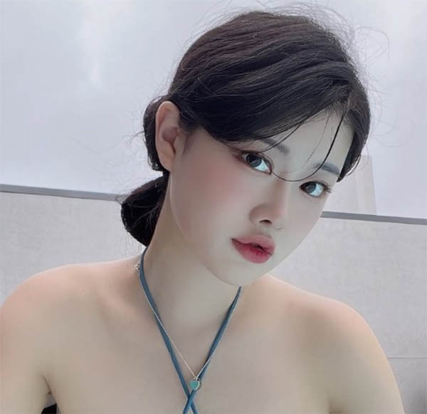 치어리더 정하린 처음보는 수영복